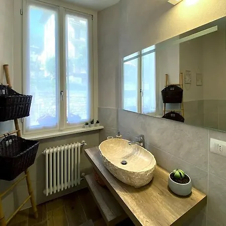 Apartment Montefiori, Rustic Glow *
